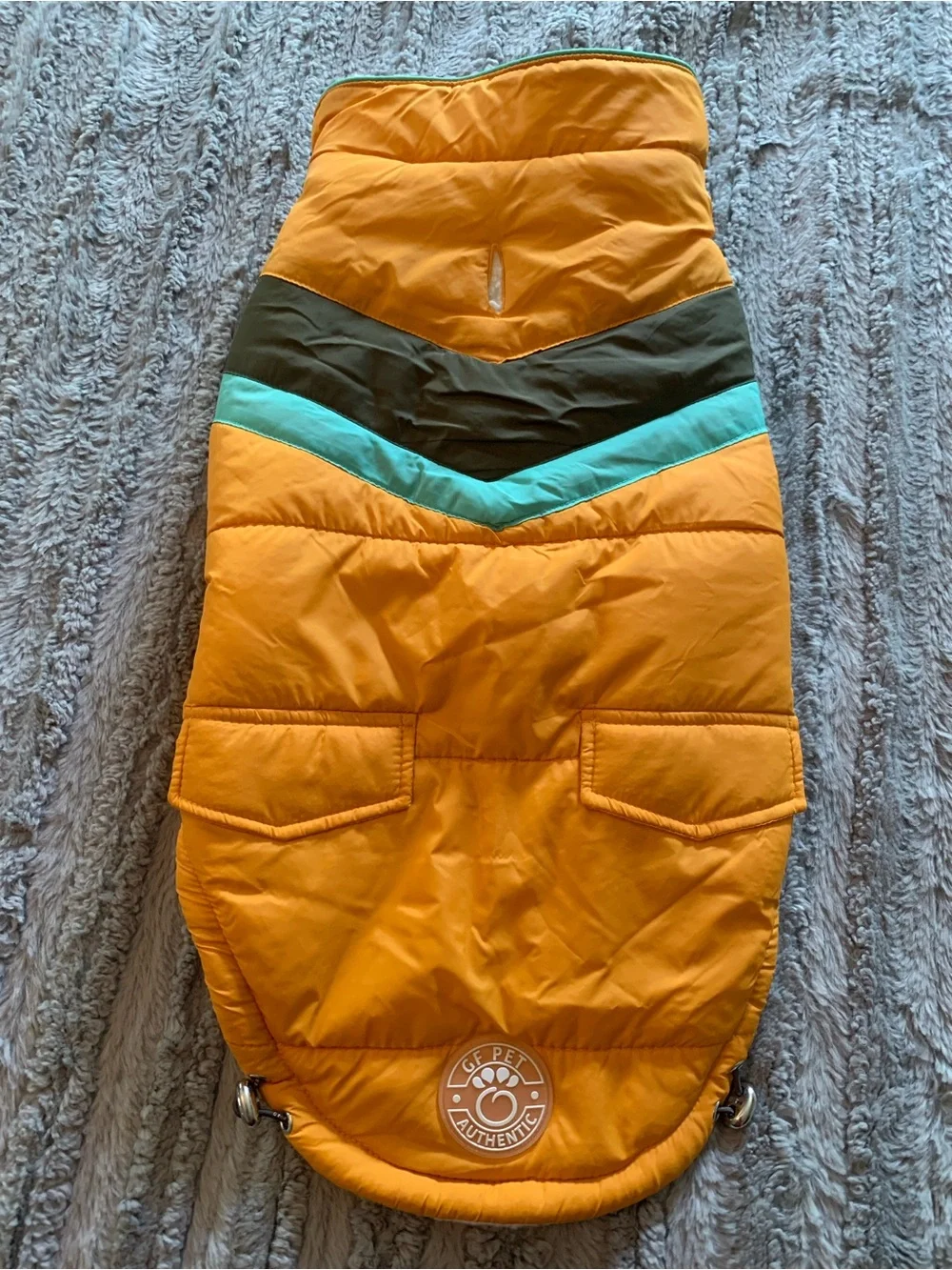 GF PET Alpine Puffer Dog Jacket, size Large